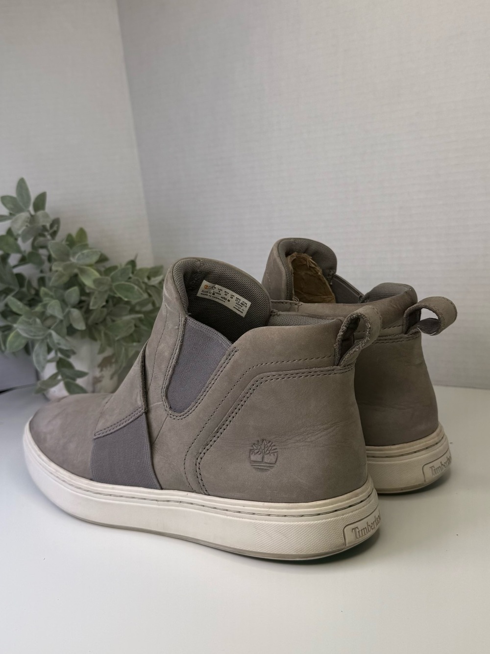 Timberland Women's Londyn Pull-On Chelsea Sneakers in Medium Grey Size 11 - Picture 11 of 16